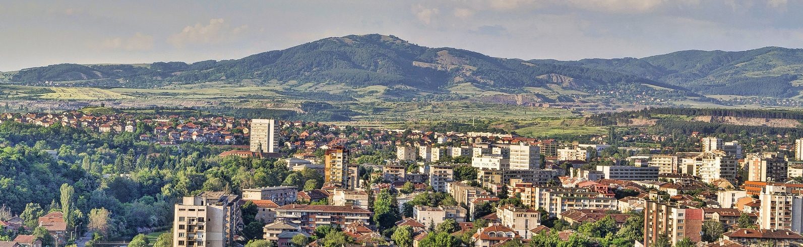 Pernik areas by rental car