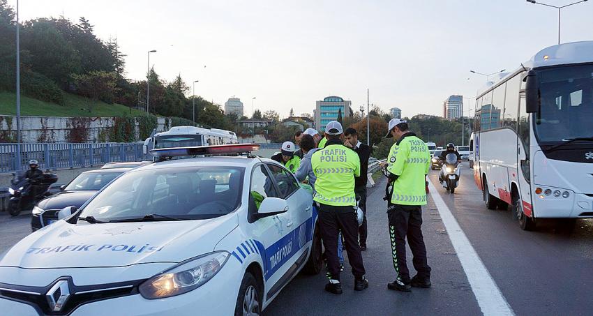 Правила дорожного движения в Турции - знаки, парковка, проверка и оплата штрафов