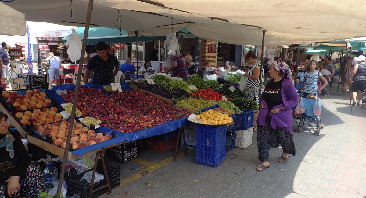 Рынок в Махмутларе