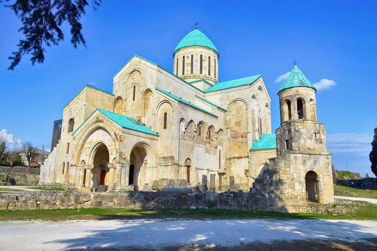 Кафедральный собор Баграти в Кутаиси